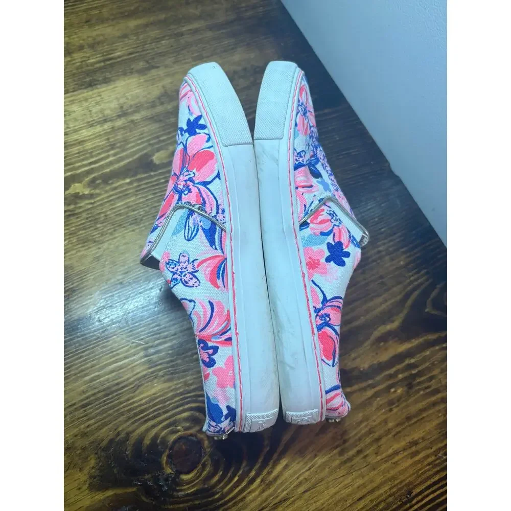 Lilly Pulitzer these are
